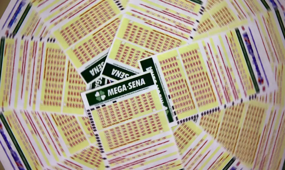 Mega-Sena sorteia R$ 12 milhões neste sábado