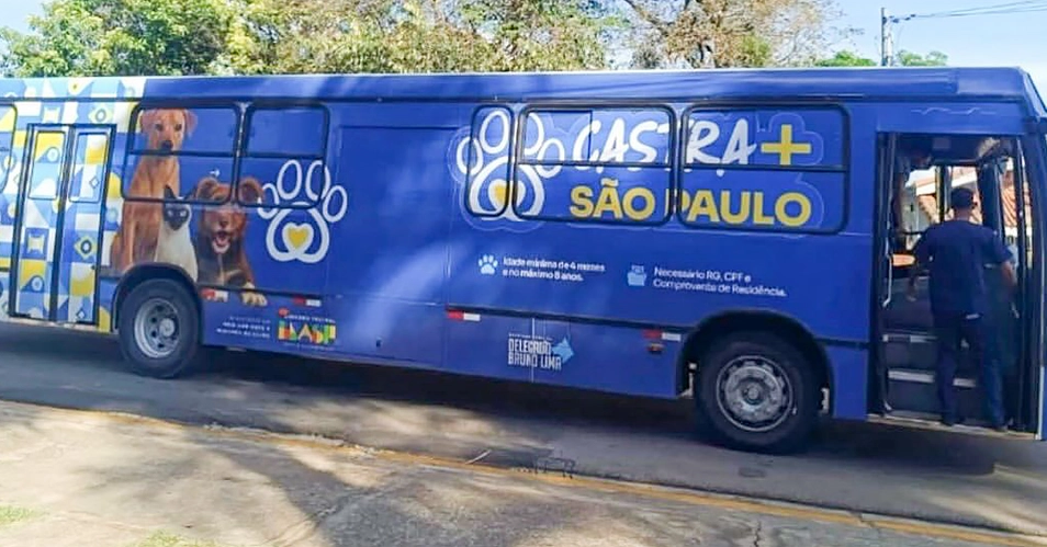 Programa Castra+ realiza ação no Bragança Shopping