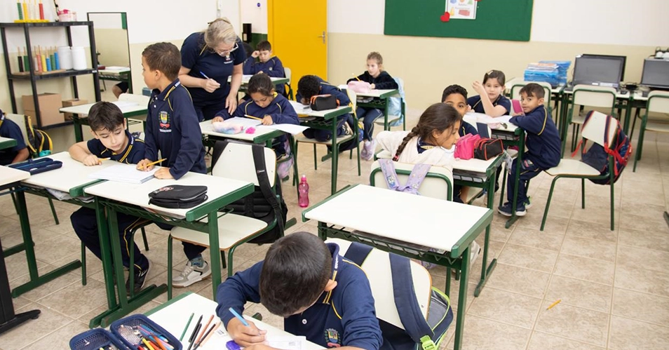 Educação orienta sobre transferências entre escolas da Rede Municipal
