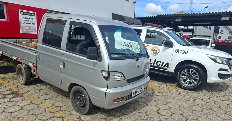 Veículo furtado é localizado em Bragança Paulista