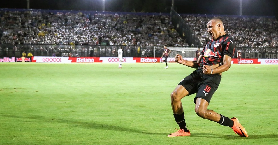 Red Bull Bragantino goleia o Corinthians