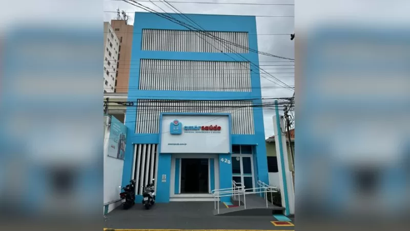 Clínica Amor Saúde abre vagas para setor comercial