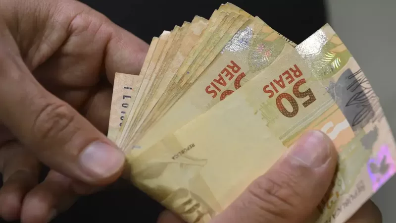 Mega-Sena acumula e sorteia R$ 92 milhões na terça-feira