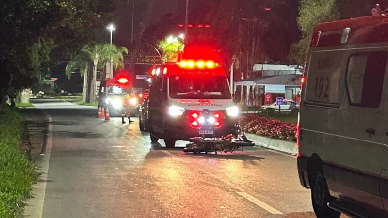 Motociclista morre na Variante do Taboão