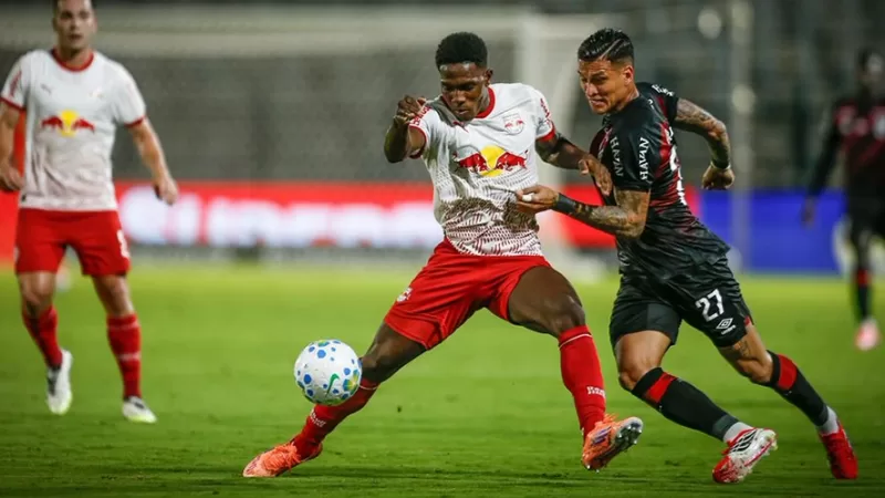 Red Bull Bragantino e Athletico Paranaense empatam em Bragança