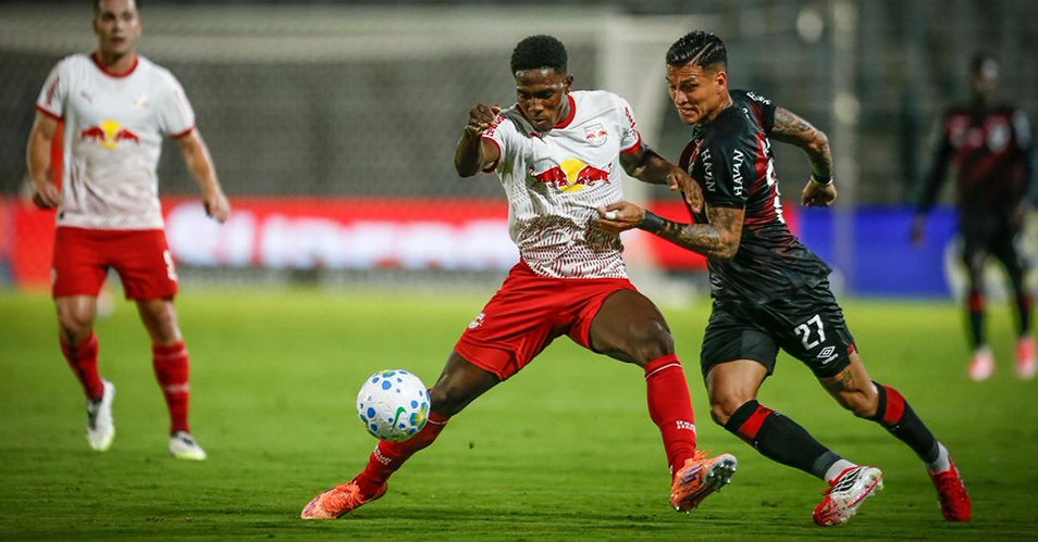 Red Bull Bragantino e Athletico Paranaense empatam em Bragança