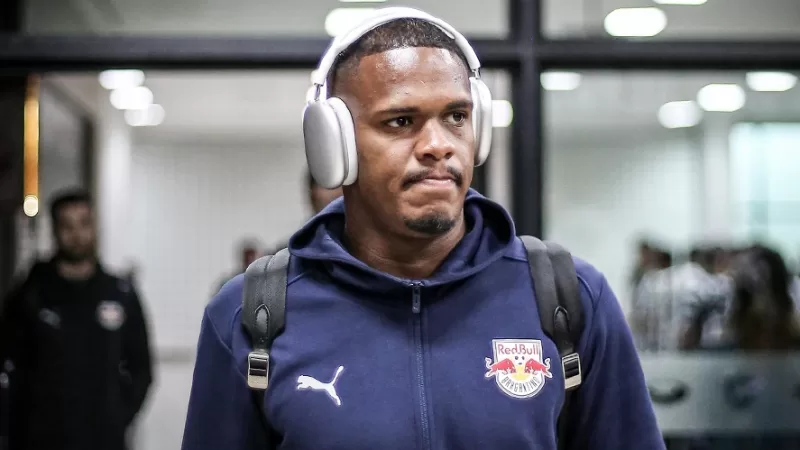 Red Bull Bragantino multa jogador em 50% do salário por fala machista