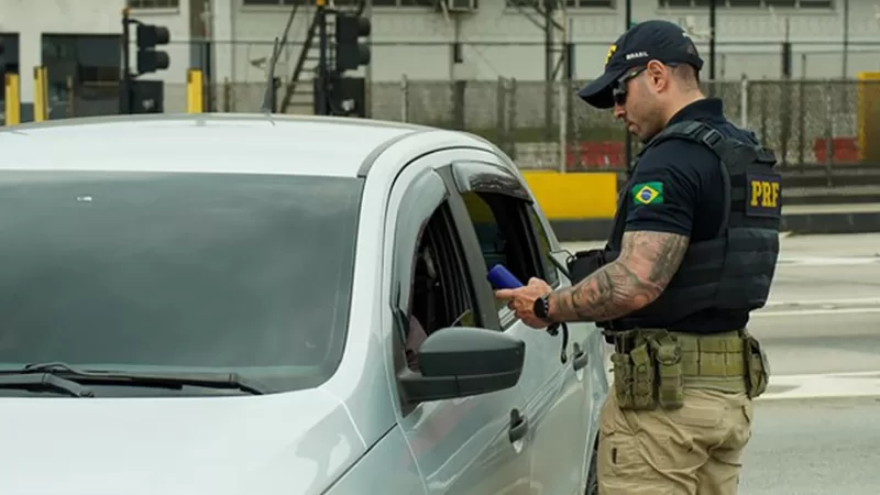 PRF realiza Operação Carnaval na Fernão Dias
