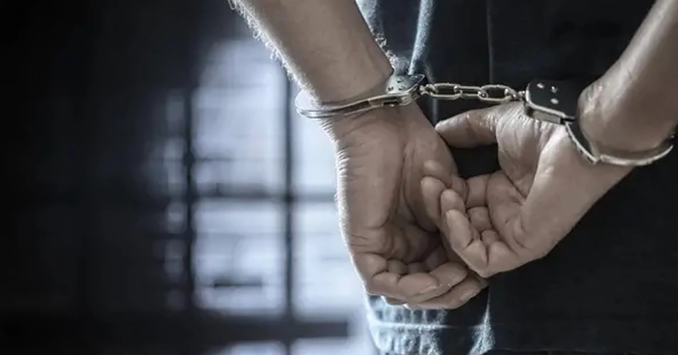 Procurado da Justiça é preso com arma na Vila Aparecida