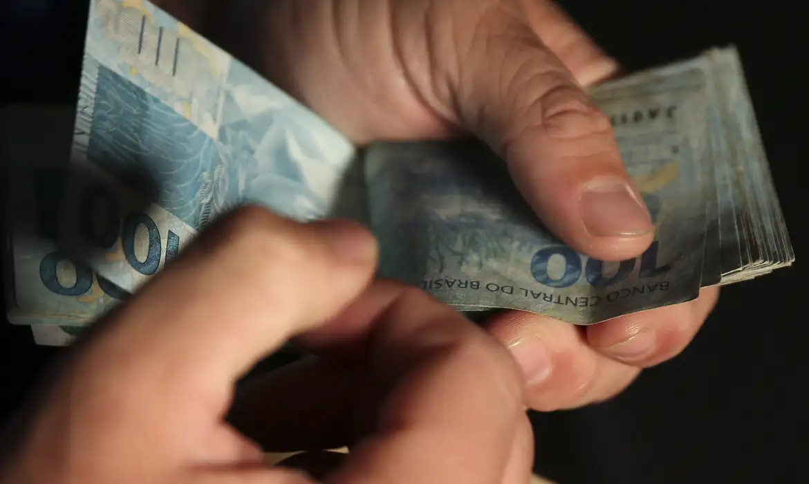 Mega-Sena acumula e sorteia R$ 130 milhões nesta quinta