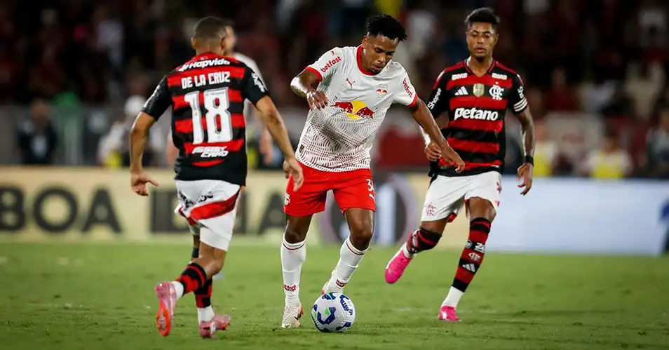 Red Bull Bragantino recebe o Flamengo em Bragança