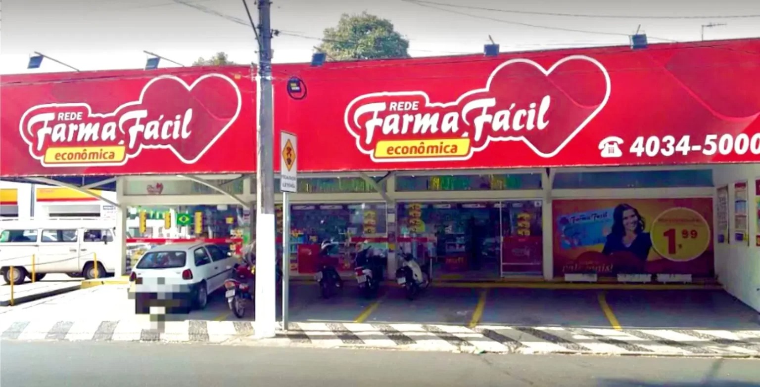 Farma Fácil abre vaga de Operador de Caixa e Vendedor de Perfumaria