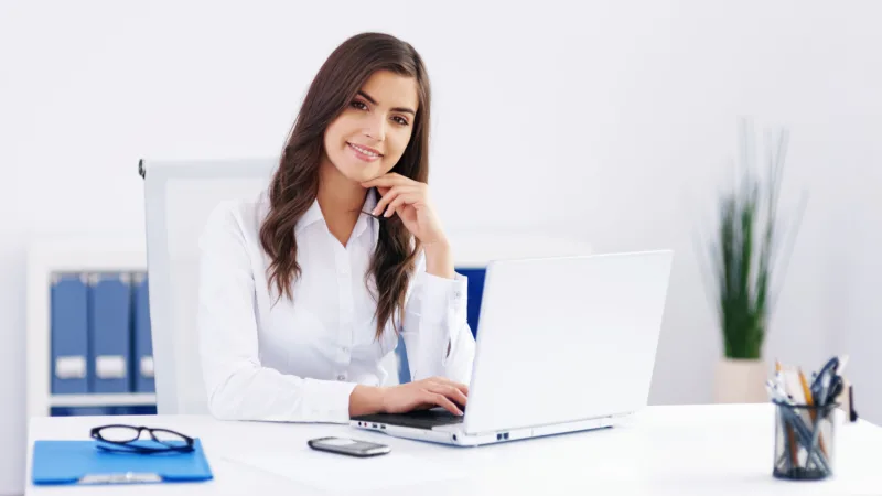 Empresa de Segurança e Medicina do Trabalho contrata Recepcionista