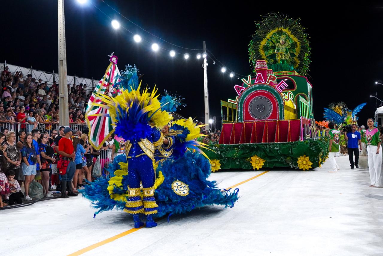 Escola de samba Lavapés promove Show de Prêmios no domingo