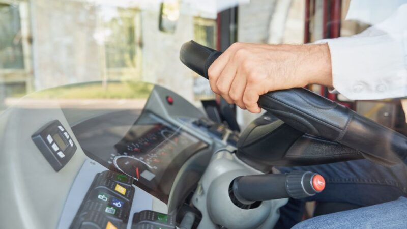 Carretero abre vagas para Motorista Rodoviário