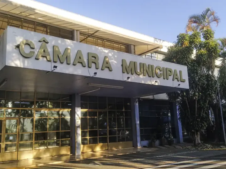 Vereadores votam pela 6ª vez projeto de transparência na saúde