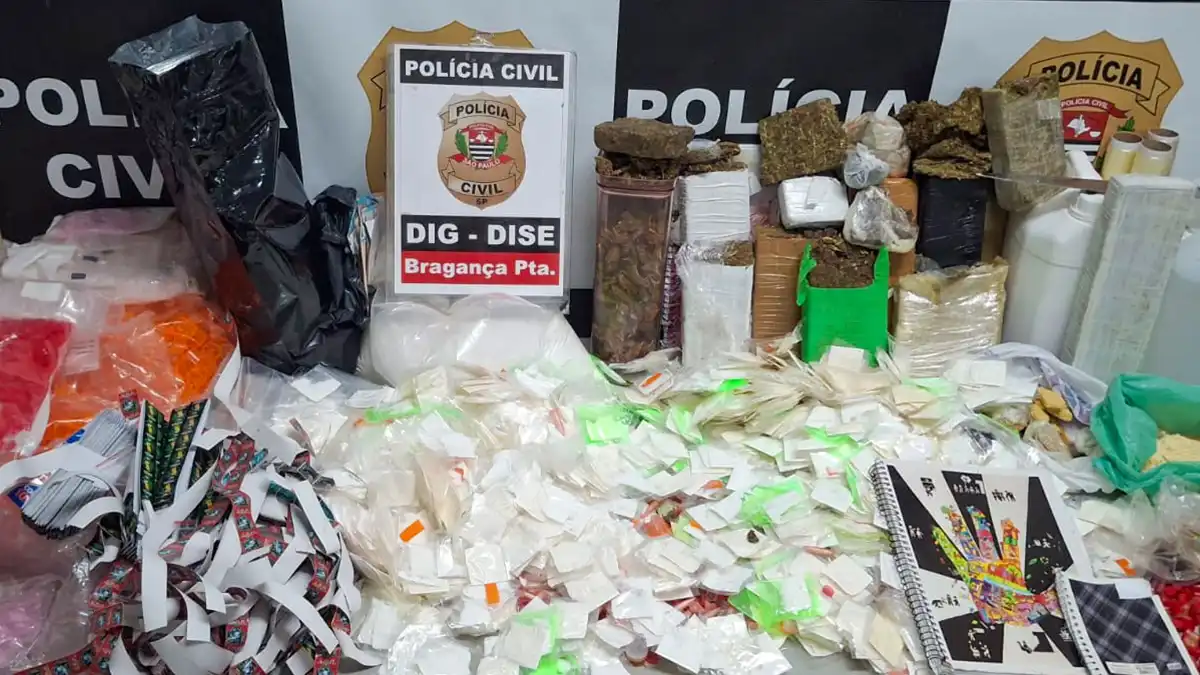 Operação da DISE apreende mais de 15 kg de drogas