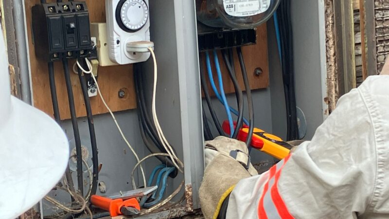 Furtos de energia causam prejuízos de R$ 384 mil, segundo Energisa