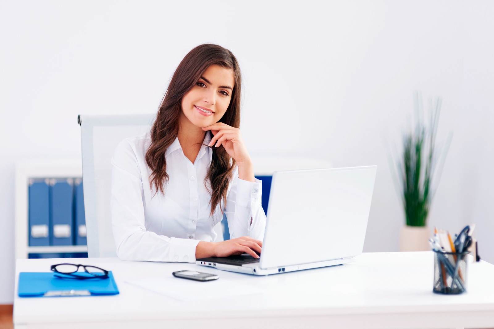 Empresa de Segurança e Medicina do Trabalho contrata Recepcionista