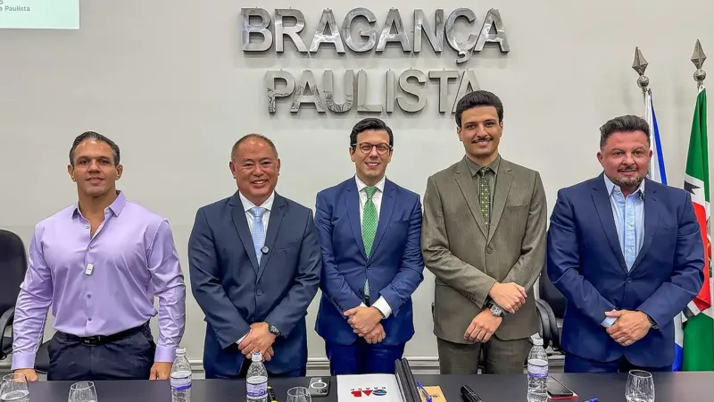 ‘Hora do Voto’ reúne 3 candidatos a deputado na OAB Bragança