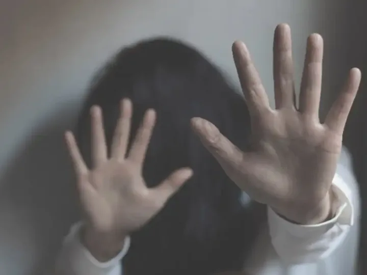 Filho é preso por praticar violência doméstica contra a mãe