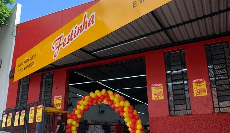 Festinha contrata Analista Fiscal em Bragança Paulista