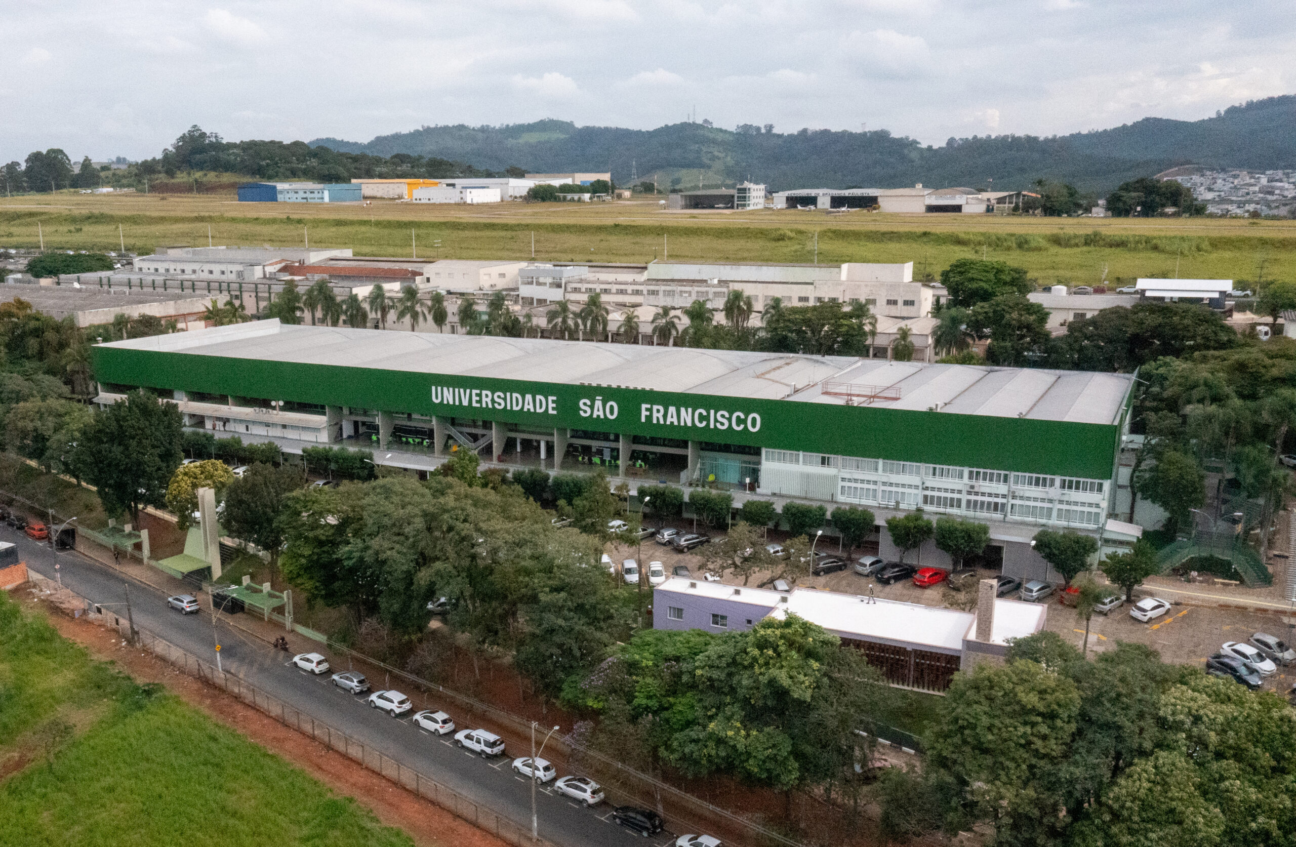 USF promove Desafio com bolsas de estudo de até 100% 