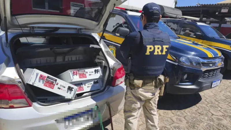 PRF prende na Fernão Dias trio acusado de furto