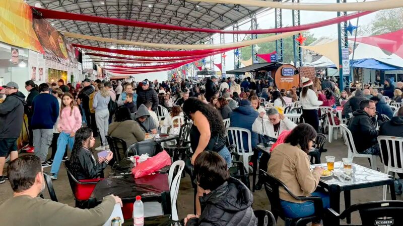 14ª edição do Festival da Linguiça é opção de diversão no feriado