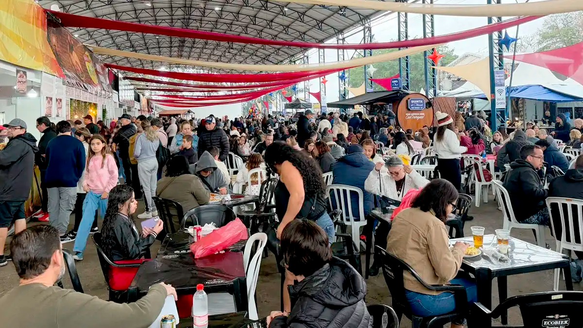 14ª edição do Festival da Linguiça é opção de diversão no feriado