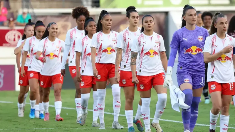 Bragantinas jogam pela Copa do Brasil em Bragança Paulista