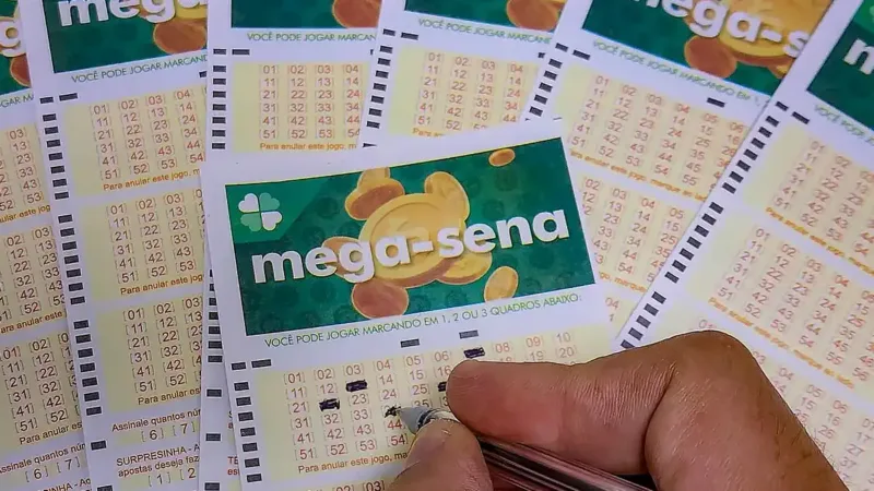 Mega-Sena não tem ganhador e prêmio acumula em R$ 305 milhões