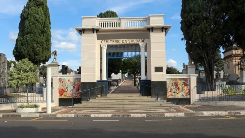 Cemitérios de Bragança promovem missas do Dia de Finados